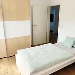 123 Zimmerfrei منزل للإقامة