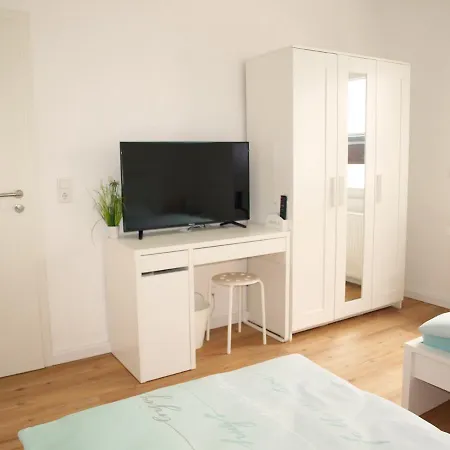 Homestay 123 Zimmerfrei Schoneck